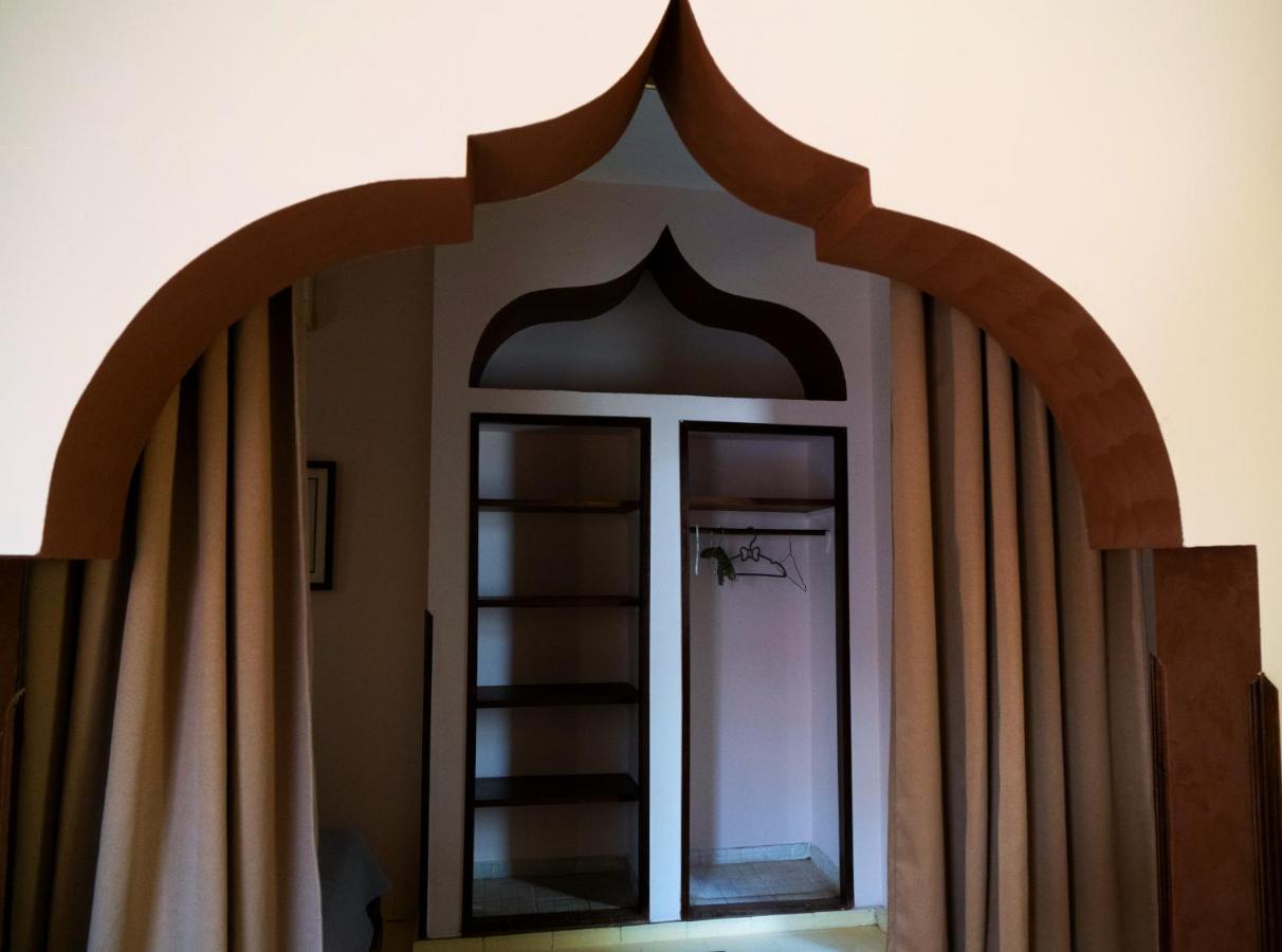 דהב Alf Leila Boutique Hotel מראה חיצוני תמונה