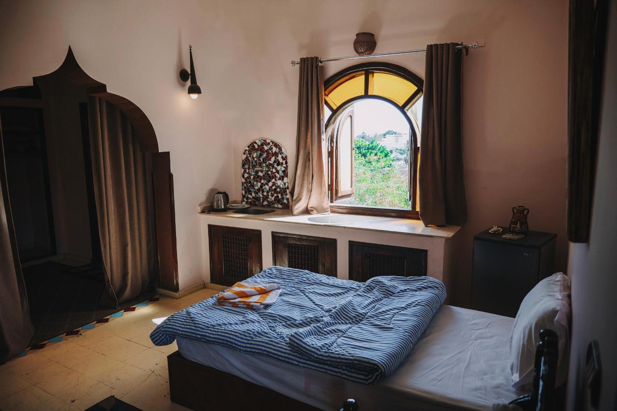 דהב Alf Leila Boutique Hotel מראה חיצוני תמונה