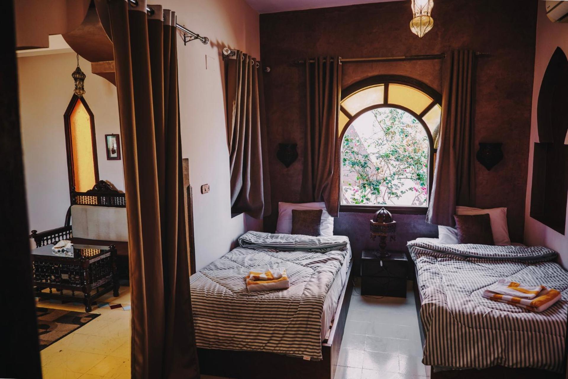 דהב Alf Leila Boutique Hotel מראה חיצוני תמונה
